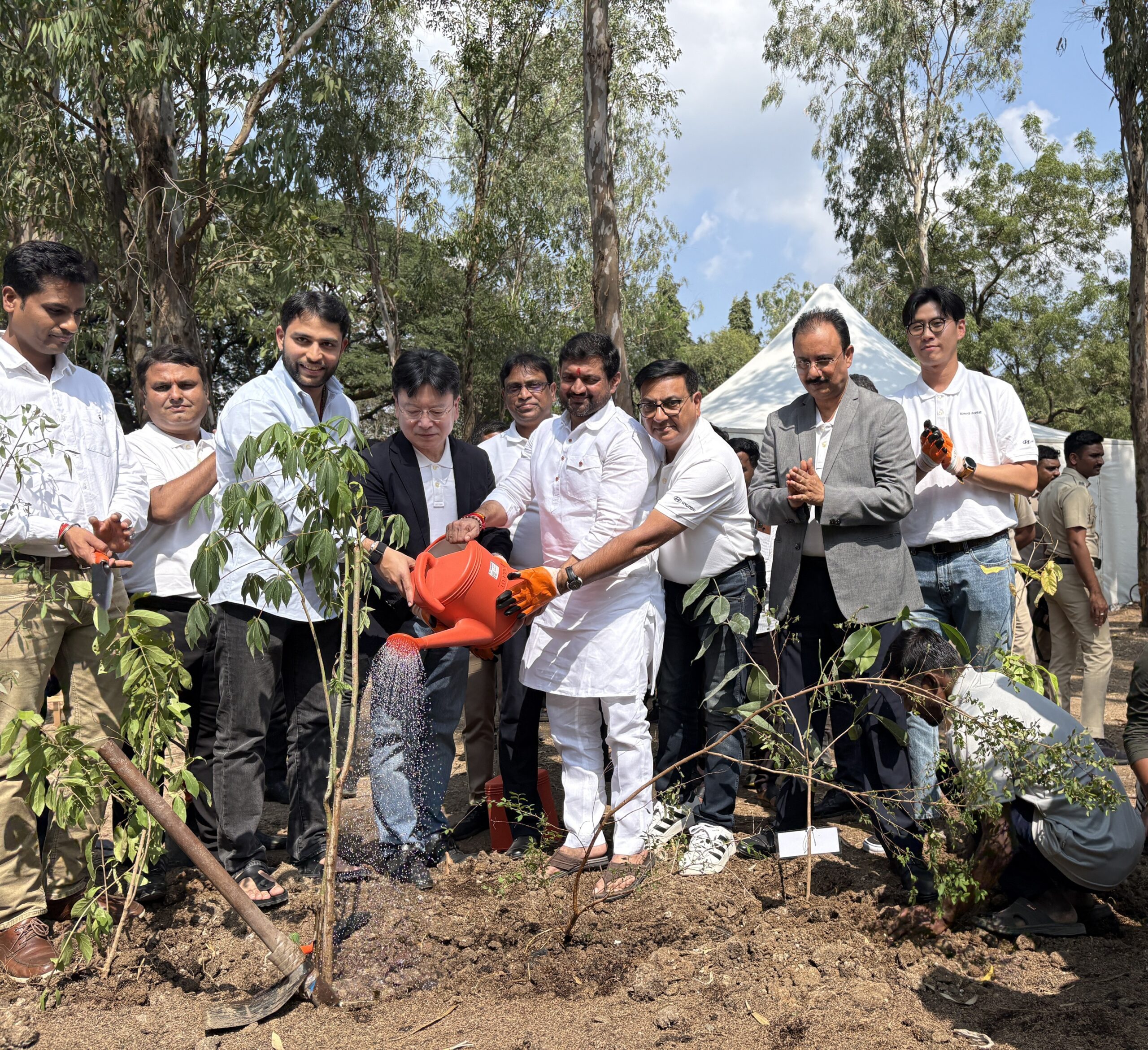 ह्युंडाई मोटर इंडिया फाऊंडेशन’द्वारे पुणे, महाराष्‍ट्र येथील ‘आयओनिक फॉरेस्‍ट’मध्‍ये    5 लाख वृक्षारोपणाचा महत्त्वपूर्ण टप्पा साजरा
